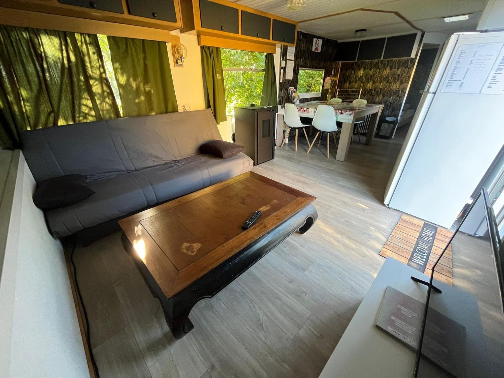 Gite "Home" - Piscine Juvigny Les Vallees Εξωτερικό φωτογραφία